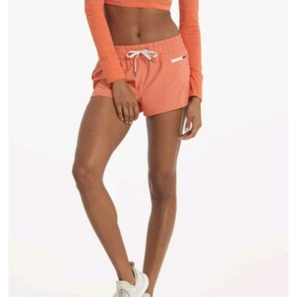 Vuori Clementine Lined Shorts Womens XL 2" Athletic VW304
